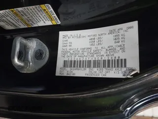 2009 Mitsubishi Eclipse GS z VIN 4A3AK24FX9E013800, wystawiony jako IAAI lot #42525551 z przebiegiem 108 766 mil mil oraz . Historia ofert i sprzedaży dostępna na DreamBid. Obrazek 9.