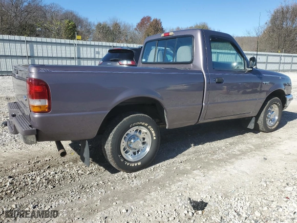 1995 Ford Ranger Splash with VIN 1FTCR10AXSPA10384, listed as a Copart auction lot 81842324 with 129,673 mi miles and Salvage Title. Bid and sale history available at carsss.com. Image 3.