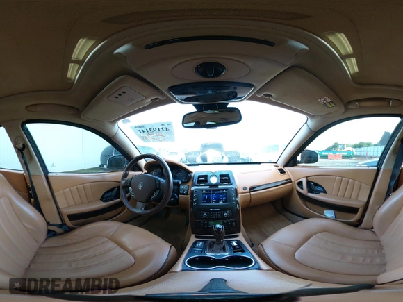 2012 Maserati Quattroporte S z VIN ZAM39JKA1C0065597, wystawiony jako IAAI lot #42193141 z przebiegiem 44 626 mil mil oraz . Historia ofert i sprzedaży dostępna na DreamBid. Obrazek 18.