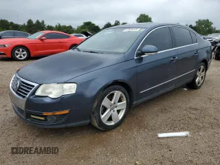 2007 Volkswagen Passat Wolfsburg Edition z VIN WVWAK73C47P140065, wystawiony jako Copart lot #57524315 z przebiegiem 189 924 mil mil oraz Szkoda całkowita • Salvage title. Historia ofert i sprzedaży dostępna na DreamBid. Obrazek 1.