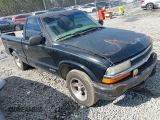 1999 Chevrolet S-10 LS with VIN 1GCCS1446XK139106, listed as a IAAI auction lot 41616431 with Not Provided miles. Bid and sale history available at carsss.com. Image 1.
