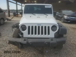 2017 Jeep Wrangler Unlimited Sport with VIN 1C4BJWDG6HL709901, listed as a Copart auction lot 55262645 with 100,887 mi miles and Salvage title. Bid and sale history available at DreamBid. Image 5.