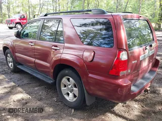2006 Toyota 4Runner SR5 with VIN JTEZU14R568056547, listed as a IAAI auction lot 42112562 with 170,816 mi miles and . Bid and sale history available at DreamBid. Image 3.
