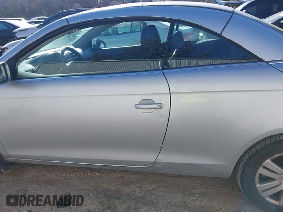 2007 Volkswagen Eos with VIN WVWAA71F27V049193, listed as a IAAI auction lot 41449556 with 144,680 mi miles and . Bid and sale history available at DreamBid. Image 15.