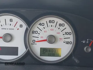 2005 Ford Escape XLS Value с VIN 1FMYU92Z65DA19297, выставлен на аукционе IAAI как лот 42061223 с пробегом 333 813 миль миль и . История ставок и продаж доступна на DreamBid. Изображение 15.