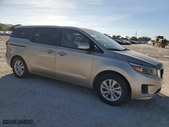 2016 Kia Sedona L with VIN KNDMA5C14G6186147, listed as a Copart auction lot 82120994 with 27,739 mi miles and Clean Title. Bid and sale history available at carsss.com. Image 4.