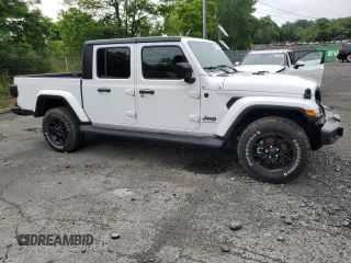 2024 Jeep Gladiator Sport S z VIN 1C6HJTAG0RL121370, wystawiony jako Copart lot #61211815 z przebiegiem 17 928 mil mil oraz Szkoda całkowita • Salvage title. Historia ofert i sprzedaży dostępna na DreamBid. Obrazek 4.