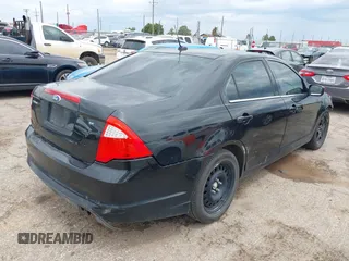 2010 Ford Fusion SE z VIN 3FAHP0HA6AR340837, wystawiony jako IAAI lot #42606746 z przebiegiem 189 204 mil mil oraz . Historia ofert i sprzedaży dostępna na DreamBid. Obrazek 4.