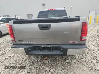 2013 GMC Sierra 1500 SLE z VIN 1GTR2VE74DZ305927, wystawiony jako Copart lot #57966285 z przebiegiem 170 543 mil mil oraz Czysty tytuł • Clean title. Historia ofert i sprzedaży dostępna na DreamBid. Obrazek 6.