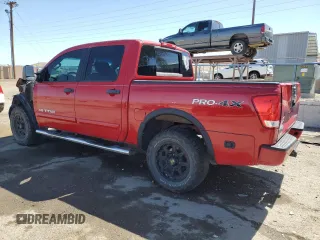2012 Nissan Titan SV z VIN 1N6AA0EC6CN300084, wystawiony jako Copart lot #55234505 z przebiegiem 331 540 mil mil oraz Szkoda całkowita • Salvage title. Historia ofert i sprzedaży dostępna na DreamBid. Obrazek 2.