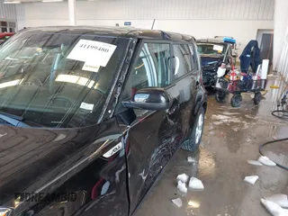 2017 Kia Soul with VIN KNDJN2A24H7438220, listed as a IAAI auction lot 41199480 with 75,265 mi miles. Bid and sale history available at carsss.com. Image 18.