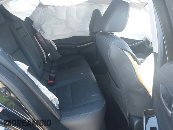 2019 Lexus IS with VIN JTHBA1D23K5099666, listed as a IAAI auction lot 40810912 with 33,730 mi miles. Bid and sale history available at carsss.com. Image 8.
