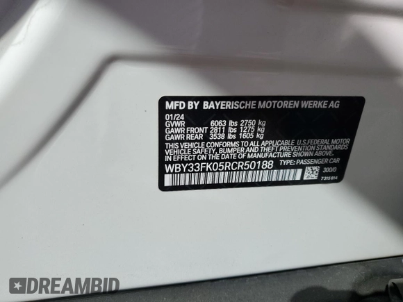 2024 BMW i5 eDrive40 with VIN WBY33FK05RCR50188, listed as a Copart auction lot 52953195 with 423 mi miles and Salvage title. Bid and sale history available at DreamBid. Image 15.