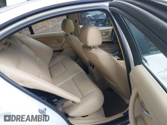 2011 BMW 3 Series 328i xDrive with VIN WBAPK5C50BA655878, listed as a IAAI auction lot 42780068 with 95,950 mi miles and . Bid and sale history available at DreamBid. Image 8.