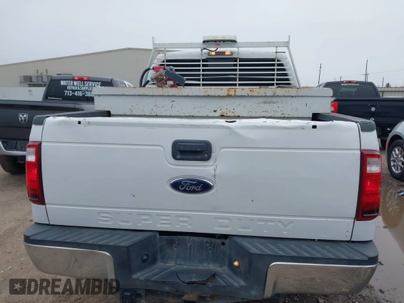 2016 Ford F-250 Lariat with VIN 1FT7W2BT6GEC99538, listed as a IAAI auction lot 40879245 with 272,331 mi miles and . Bid and sale history available at DreamBid. Image 16.