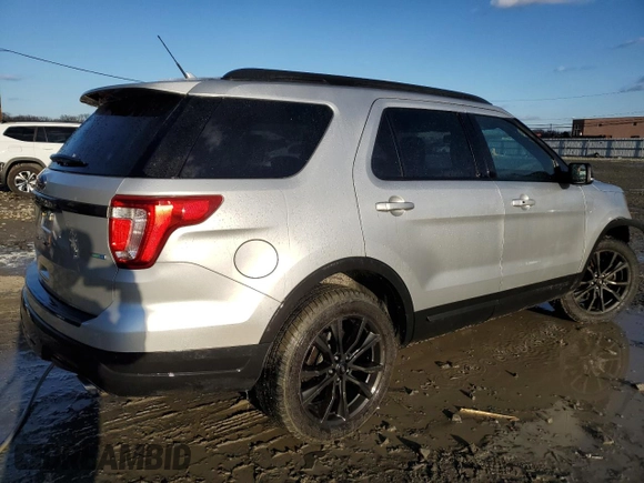 2018 Ford Explorer XLT with VIN 1FM5K8DH2JGC38192, listed as a Copart auction lot 44565615 with 50,629 mi miles and Salvage Title. Bid and sale history available at DreamBid. Image 3.