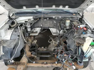 2002 GMC Yukon XL SLT with VIN 3GKFK16Z82G328978, listed as a Copart auction lot 69871094 with Not Provided miles and Salvage Title. Bid and sale history available at carsss.com. Image 12.