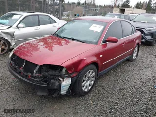 2002 Volkswagen Passat GLS with VIN WVWPD63B32P447516, listed as a IAAI auction lot 41643127 with 198,317 mi miles. Bid and sale history available at carsss.com. Image 2.