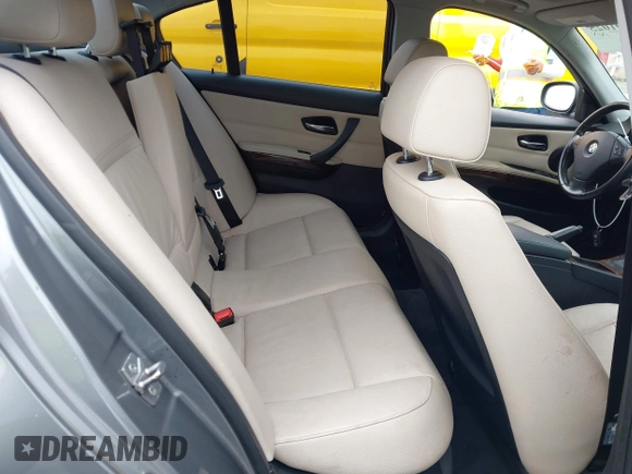 2011 BMW 3 Series 328i с VIN WBAPH5C59BA447948, выставлен на аукционе IAAI как лот 42791025 с пробегом 124 445 миль миль и . История ставок и продаж доступна на DreamBid. Изображение 8.