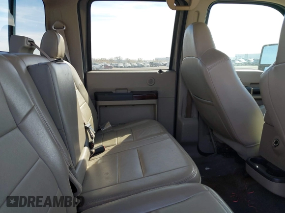 2010 Ford Super Duty F-250 SRW XL with VIN 1FTSW2BR8AEB13729, listed as a IAAI auction lot 40970768 with 228,863 mi miles. Bid and sale history available at carsss.com. Image 8.
