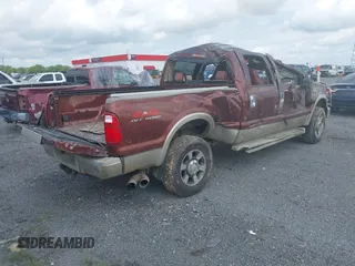 2008 Ford F-250 XL z VIN 1FTSW21R88EB49674, wystawiony jako IAAI lot #42348656 z przebiegiem 160 104 mil mil oraz . Historia ofert i sprzedaży dostępna na DreamBid. Obrazek 4.