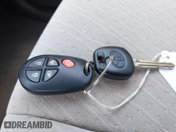 2020 Toyota Sienna LE Auto Access Seat with VIN 5TDKZ3DC9LS086866, listed as a IAAI auction lot 42353682 with 60,951 mi miles and . Bid and sale history available at DreamBid. Image 11.