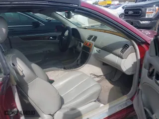 2003 Mercedes-Benz CLK-Class 3.2L with VIN WDBLK65G63T139874, listed as a IAAI auction lot 41808893 with 1 mi miles. Bid and sale history available at carsss.com. Image 5.