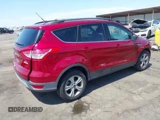 2016 Ford Escape SE с VIN 1FMCU0GX5GUB39043, выставлен на аукционе IAAI как лот 42464213 с пробегом 92 478 миль миль и . История ставок и продаж доступна на DreamBid. Изображение 4.