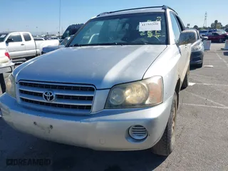 2002 Toyota Highlander with VIN JTEGF21A120061372, listed as a IAAI auction lot 41755320 with 206,256 mi miles. Bid and sale history available at carsss.com. Image 6.