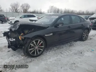 2016 Jaguar XF S with VIN SAJBM4BV7GCY05811, listed as a Copart auction lot 38132444 with 0 mi miles. Bid and sale history available at carsss.com. Image 1.