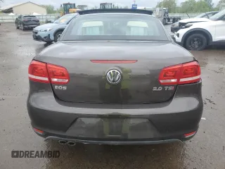 2014 Volkswagen Eos Komfort с VIN WVWBW8AH0EV002965, выставлен на аукционе Copart как лот 57992825 с пробегом 159 953 миль миль и Списание • Salvage title. История ставок и продаж доступна на DreamBid. Изображение 6.