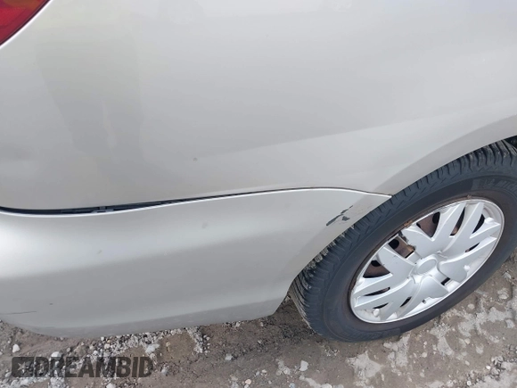 2005 Toyota Sienna CE with VIN 5TDZA23C05S272543, listed as a IAAI auction lot 42727321 with 201,156 mi miles and . Bid and sale history available at DreamBid. Image 12.