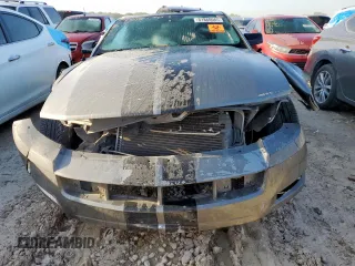 2008 Ford Mustang GT Deluxe z VIN 1ZVHT82H885154382, wystawiony jako Copart lot #51860665 z przebiegiem Nie podano mil oraz Szkoda całkowita • Salvage title. Historia ofert i sprzedaży dostępna na DreamBid. Obrazek 5.