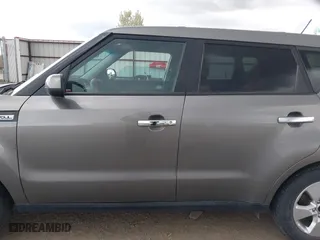 2017 Kia Soul with VIN KNDJN2A21H7485348, listed as a IAAI auction lot 42082739 with 83,557 mi miles. Bid and sale history available at carsss.com. Image 14.