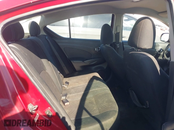2014 Nissan Versa SV with VIN 3N1CN7AP6EK462276, listed as a IAAI auction lot 41533459 with 138,719 mi miles. Bid and sale history available at carsss.com. Image 8.