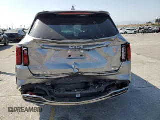 2023 Kia Sorento EX с VIN KNDRH4LGXP5194632, выставлен на аукционе Copart как лот 58979545 с пробегом 23 591 миль миль и Списание • Salvage title. История ставок и продаж доступна на DreamBid. Изображение 6.