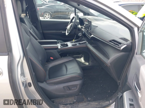 2021 Toyota Sienna XSE with VIN 5TDDRKEC6MS047574, listed as a IAAI auction lot 41688890 with 54,228 mi miles and . Bid and sale history available at DreamBid. Image 5.