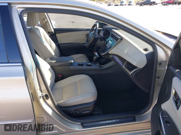 2015 Toyota Avalon Hybrid XLE Touring with VIN 4T1BD1EB8FU037890, listed as a IAAI auction lot 41400252 with 161,914 mi miles. Bid and sale history available at carsss.com. Image 5.