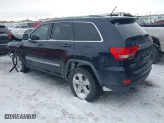 2011 Jeep Grand Cherokee Laredo with VIN 1J4RR4GG0BC610046, listed as a IAAI auction lot 41730587 with 177,032 mi miles. Bid and sale history available at carsss.com. Image 3.