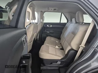 2024 Ford Explorer z VIN 1FMSK7BH2RGA07109, wystawiony jako IAAI lot #42479657 z przebiegiem 29 076 mil mil oraz . Historia ofert i sprzedaży dostępna na DreamBid. Obrazek 1.