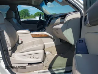 2015 GMC Yukon Denali with VIN 1GKS1CKJ3FR230797, listed as a IAAI auction lot 41977294 with 174,633 mi miles. Bid and sale history available at carsss.com. Image 5.