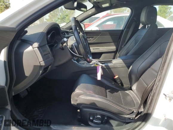 2018 Jaguar XF with VIN SAJBM2FV5JCY68282, listed as a Copart auction lot 71330564 with 53,741 mi miles and Salvage Title. Bid and sale history available at DreamBid. Image 7.