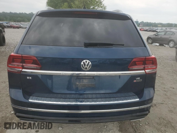 2018 Volkswagen Atlas SE with VIN 1V2PR2CA9JC535475, listed as a Copart auction lot 59427055 with 114,222 mi miles and Salvage title. Bid and sale history available at DreamBid. Image 6.
