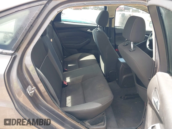 2012 Ford Focus SE with VIN 1FAHP3F21CL199240, listed as a IAAI auction lot 42409719 with 137,684 mi miles and . Bid and sale history available at DreamBid. Image 8.