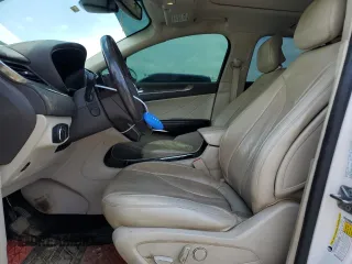 2019 Lincoln MKC Reserve with VIN 5LMCJ3C97KUL26887, listed as a Copart auction lot 59586425 with 151,846 mi miles and Salvage title. Bid and sale history available at DreamBid. Image 7.