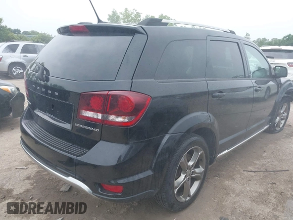 2017 Dodge Journey Crossroad Plus with VIN 3C4PDDGGXHT618194, listed as a IAAI auction lot 42507136 with 125,508 mi miles and . Bid and sale history available at DreamBid. Image 4.