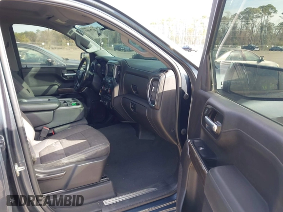 2019 Chevrolet Silverado 1500 LT with VIN 3GCUYDED6KG169399, listed as a IAAI auction lot 41724992 with 191,196 mi miles. Bid and sale history available at carsss.com. Image 5.