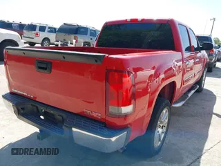 2013 GMC Sierra 1500 SLE z VIN 3GTP1VE08DG282469, wystawiony jako IAAI lot #42015632 z przebiegiem 194 087 mil mil oraz . Historia ofert i sprzedaży dostępna na DreamBid. Obrazek 4.