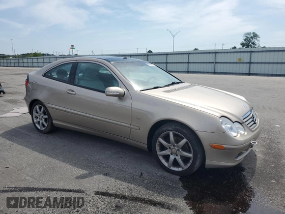 2003 Mercedes-Benz C 230 Kompressor with VIN WDBRN40J53A490800, listed as a Copart auction lot 60752955 with 53,819 mi miles and Salvage title. Bid and sale history available at DreamBid. Image 4.