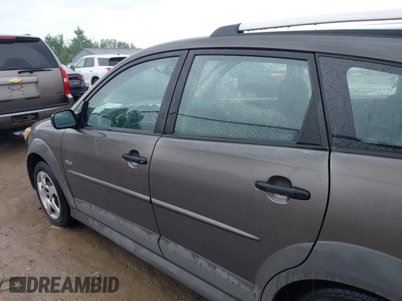2006 Pontiac Vibe with VIN 5Y2SL65866Z411411, listed as a IAAI auction lot 42525862 with 49,967 mi miles and . Bid and sale history available at DreamBid. Image 14.